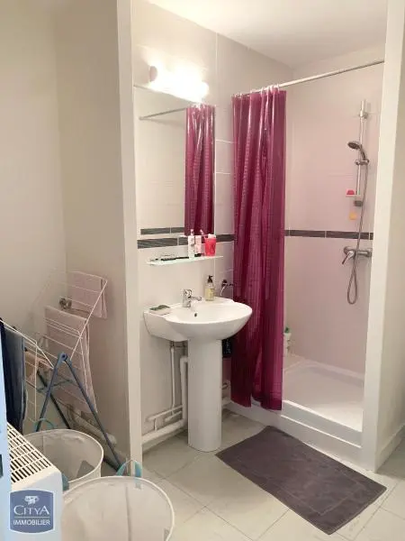 Photo 7 Appartement 1 pièce 27.68m²