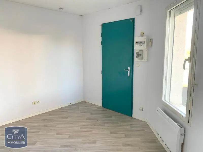 Photo 3 Appartement 1 pièce 22.19m²