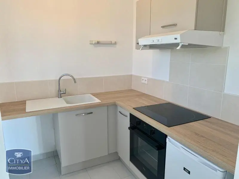 Photo 1 Appartement 1 pièce 29.57m²