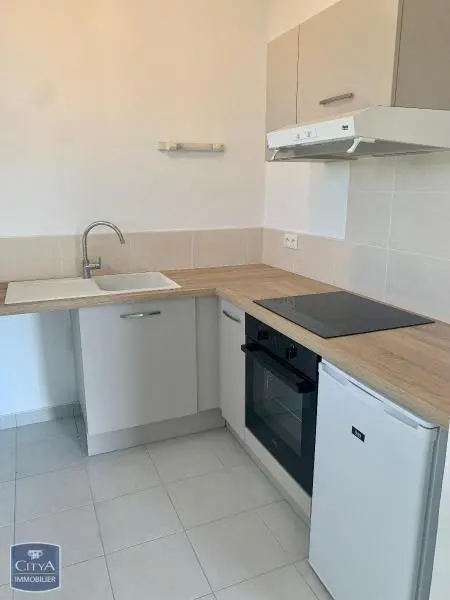 Photo 2 Appartement 1 pièce 29.57m²