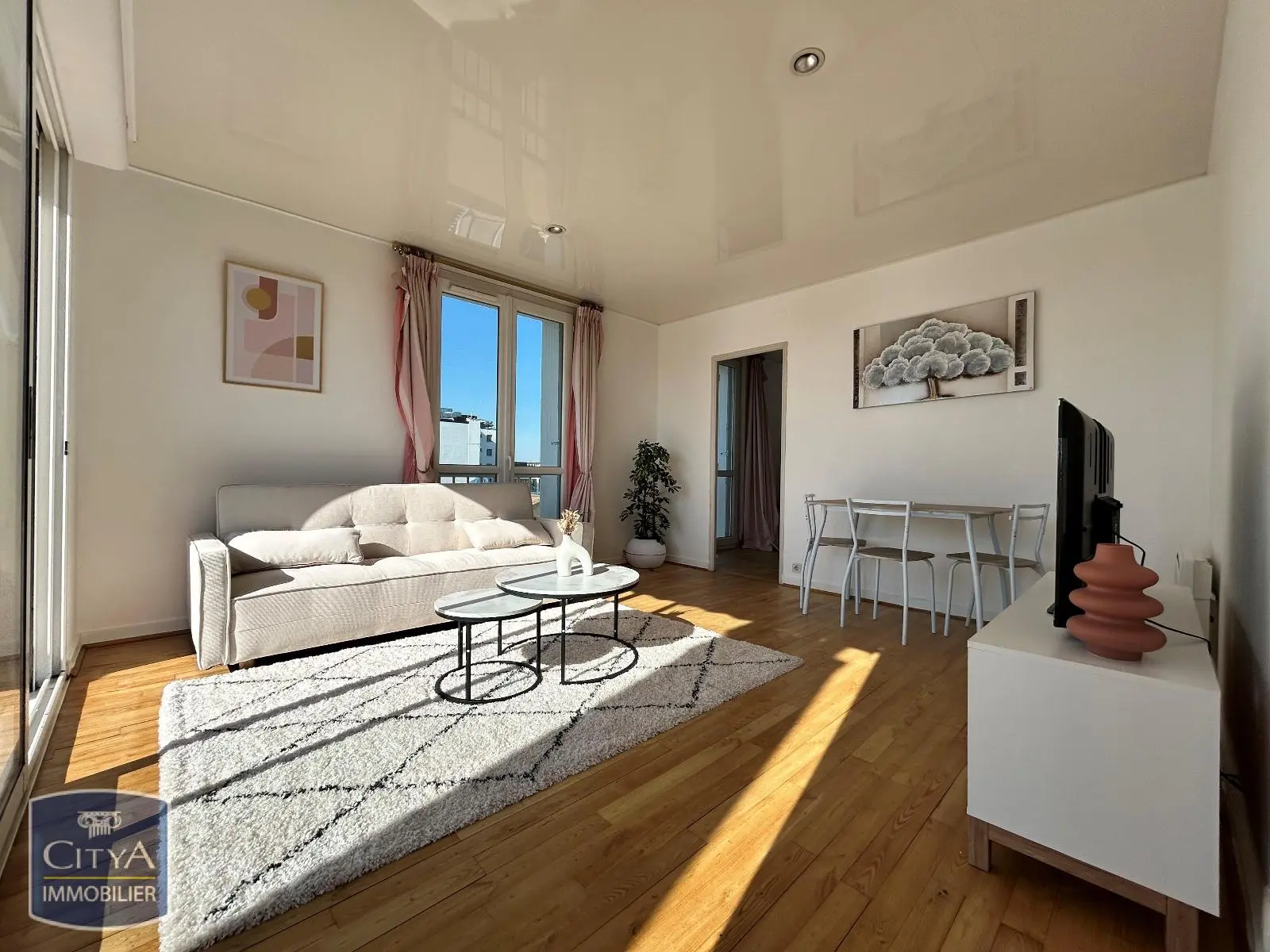 Photo 1 Appartement 2 pièces 47.86m²