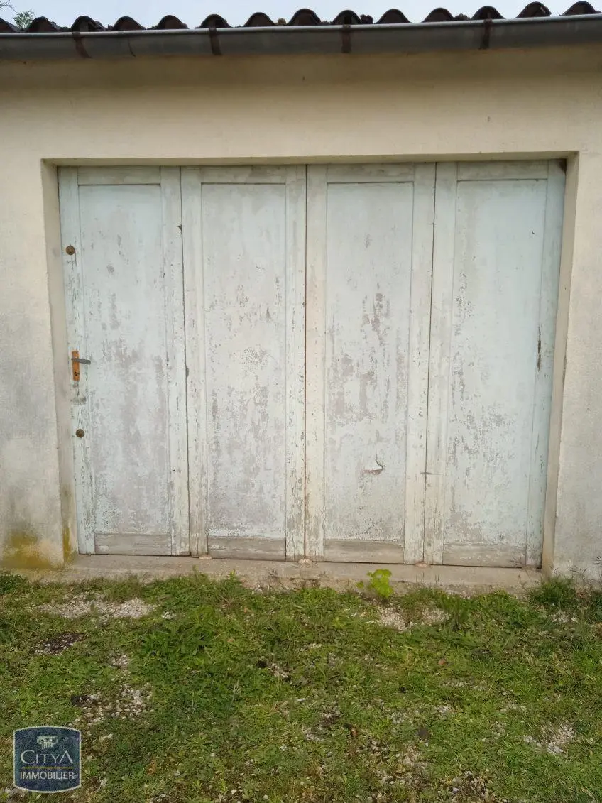 Photo 1 Parking 15m²
