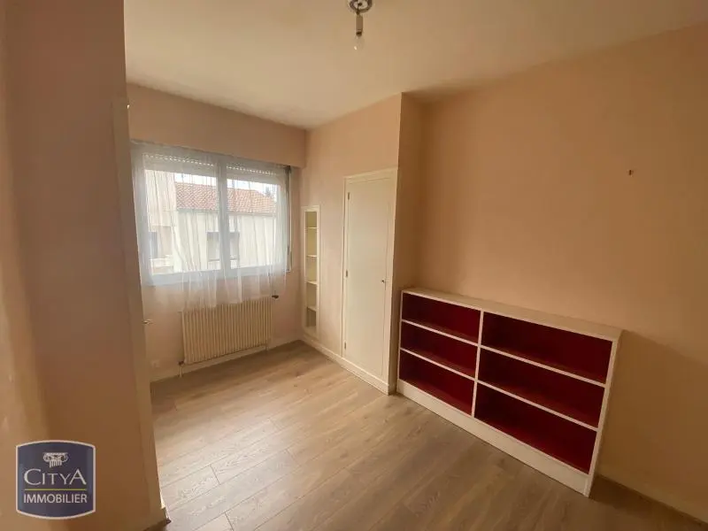 Photo 10 Appartement 4 pièces 97.47m²