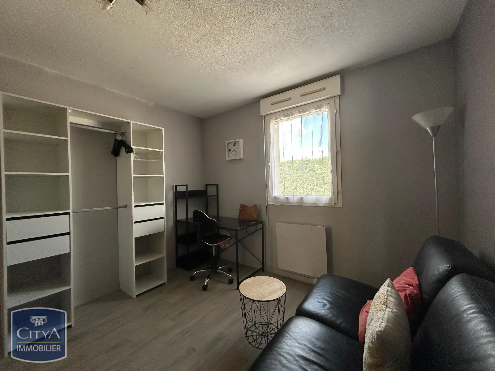 Photo 2 Appartement 1 pièce 20.35m²