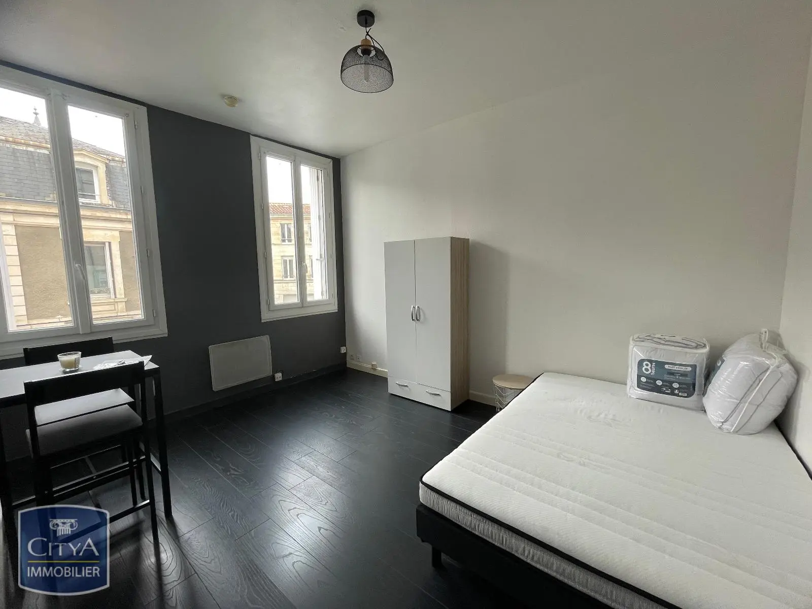 Photo 1 Appartement 1 pièce 23.1m²