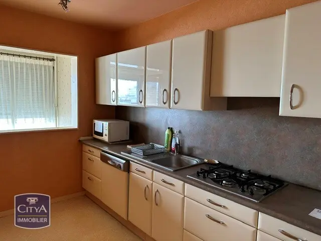 Photo 3 Appartement 4 pièces 80m²