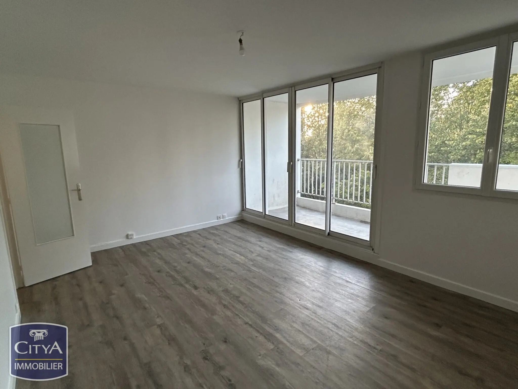 Photo 1 Appartement 1 pièce 33.36m²