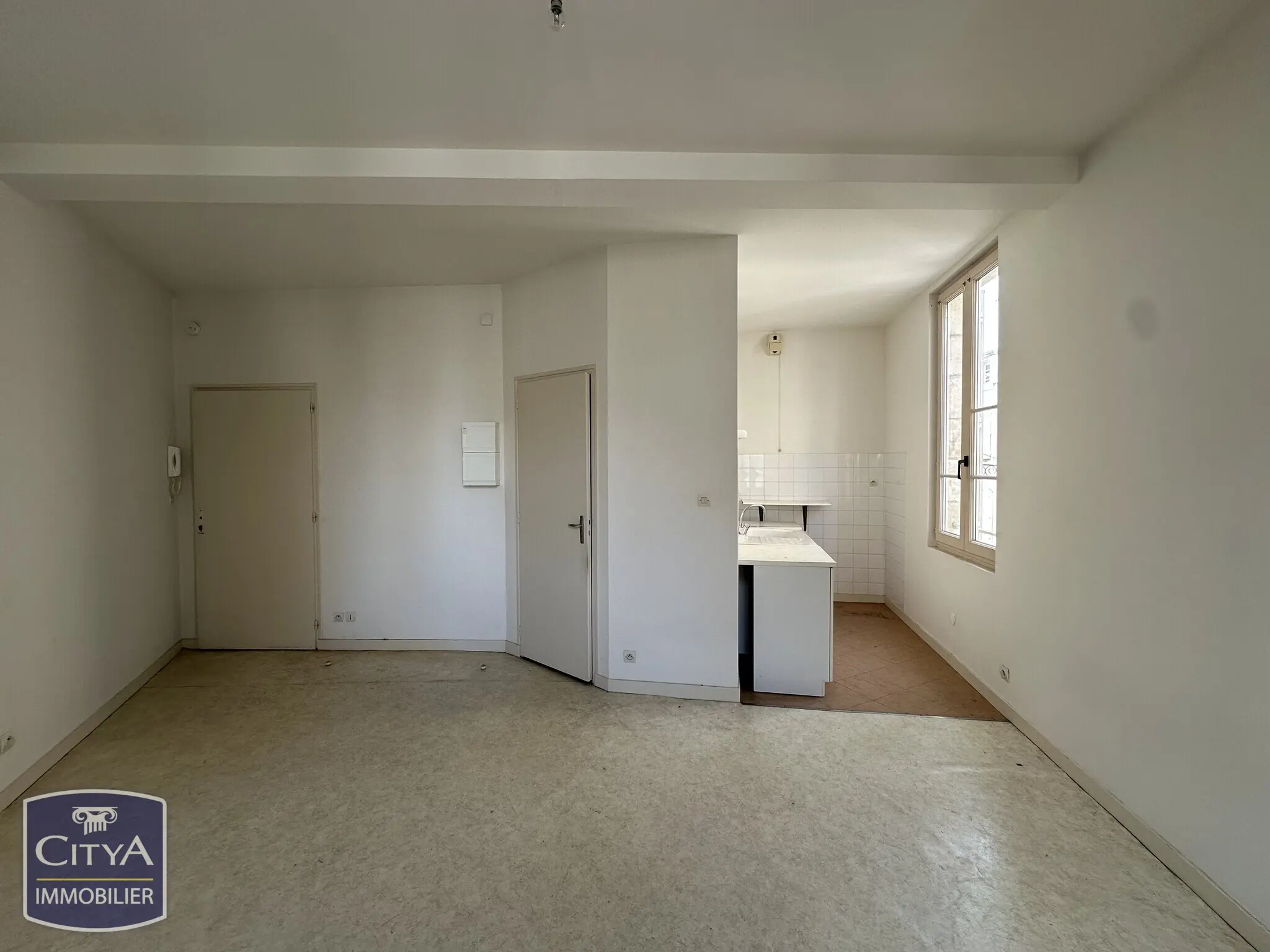 Photo 1 Appartement 1 pièce 25m²