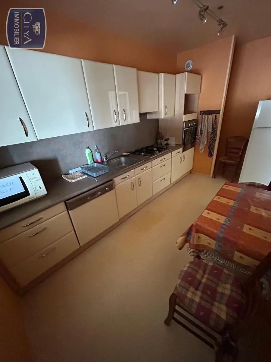 Photo 3 Appartement 4 pièces 80m²