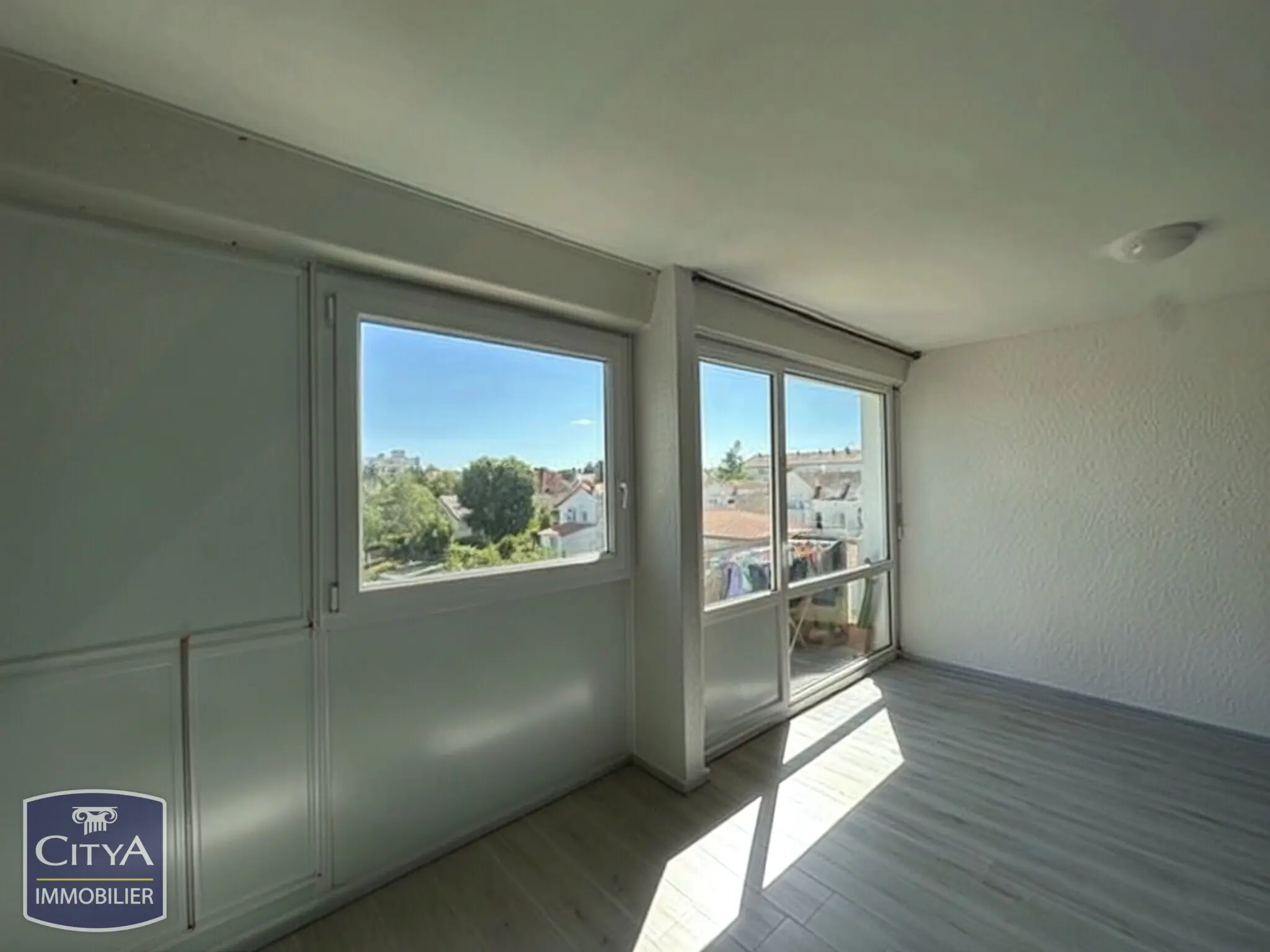 Photo 2 Appartement 3 pièces 75m²