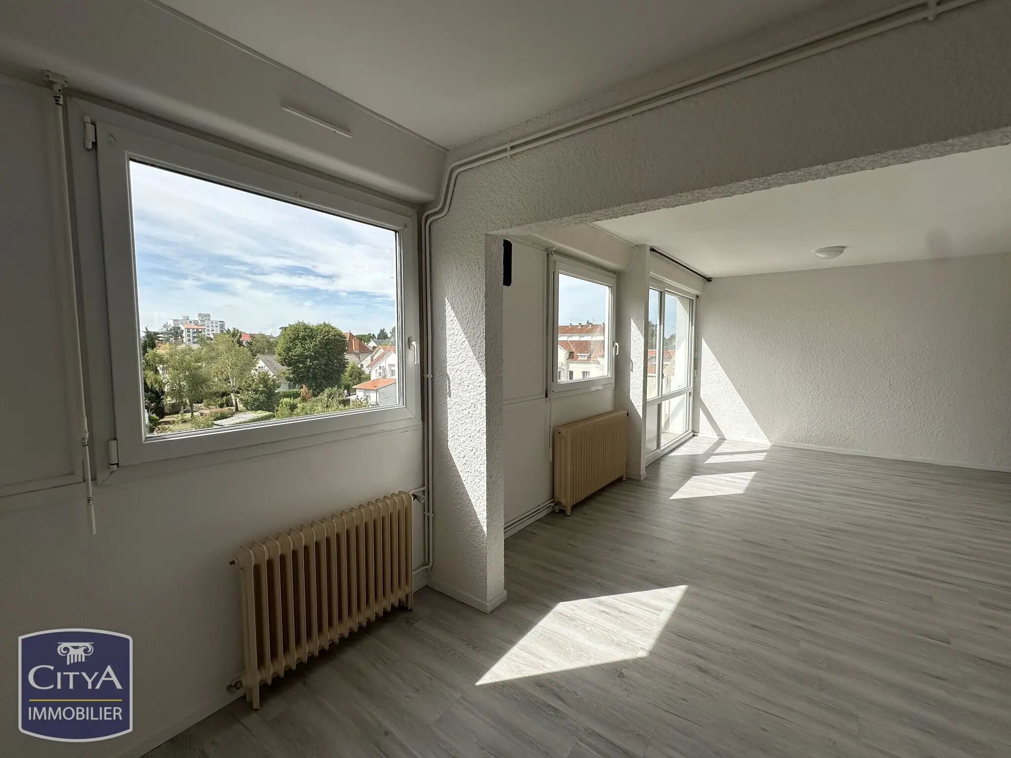 Photo 2 Appartement 3 pièces 75m²