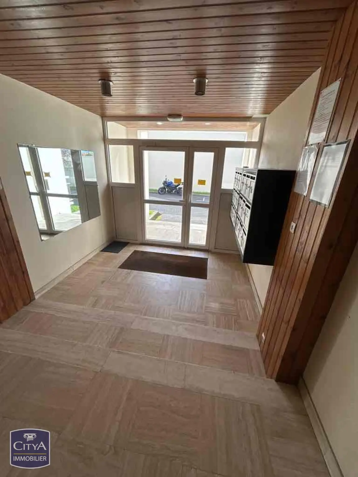 Photo 2 Appartement 1 pièce 30m²