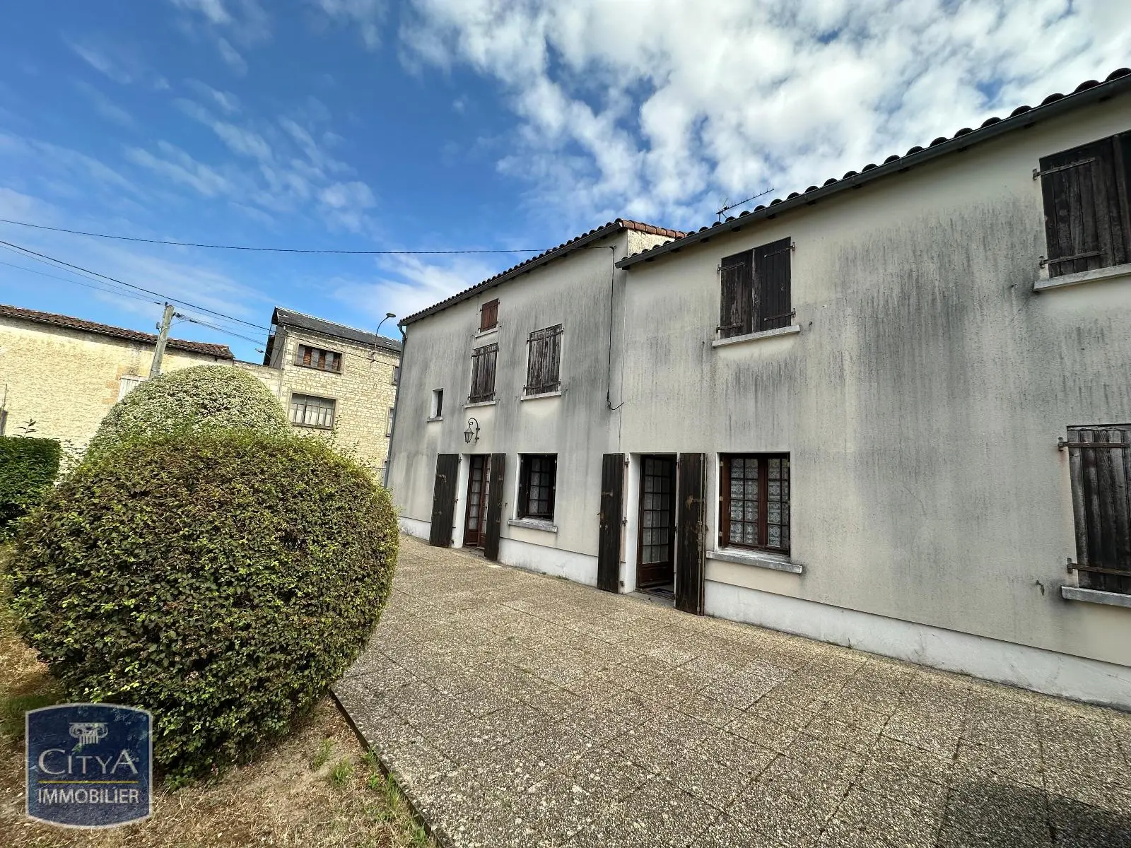 Photo 2 Maison 4 pièces 146m²