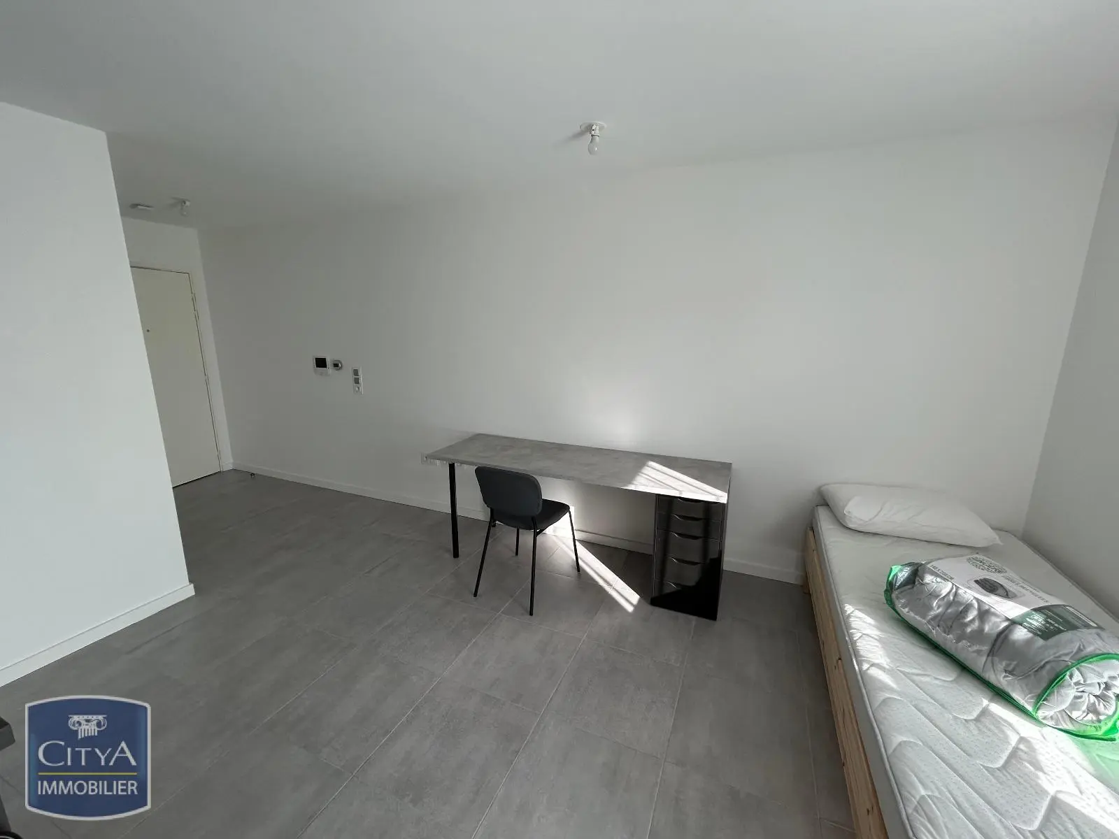 Photo 2 Appartement 1 pièce 23m²