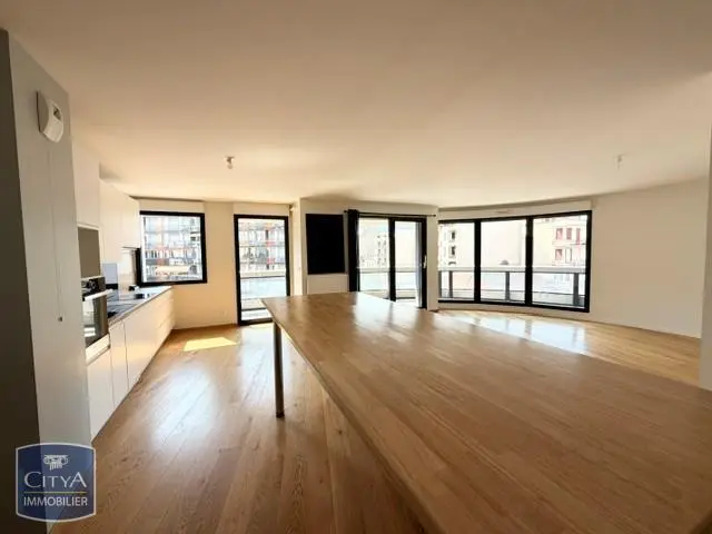 Photo 1 Appartement 4 pièces 101.5m²