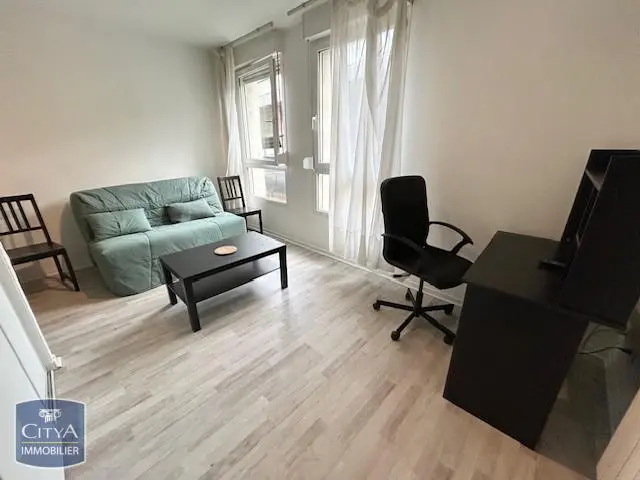 Photo 2 Appartement 1 pièce 22.2m²