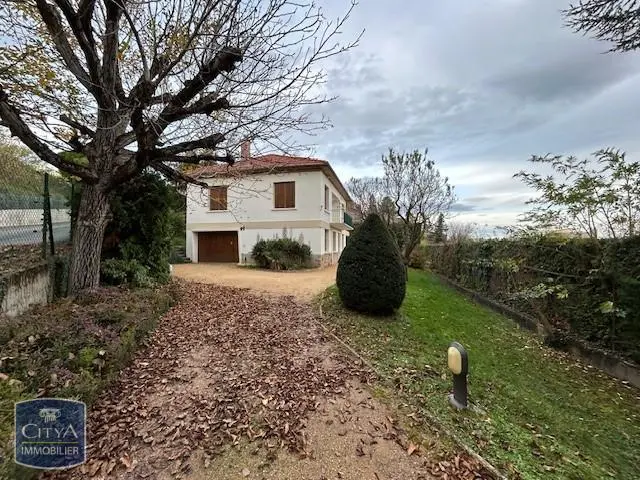 Photo 1 Maison 6 pièces 137.09m²