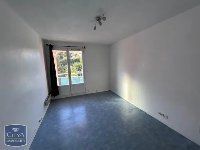 Photo 2 Appartement 1 pièce 18.07m²