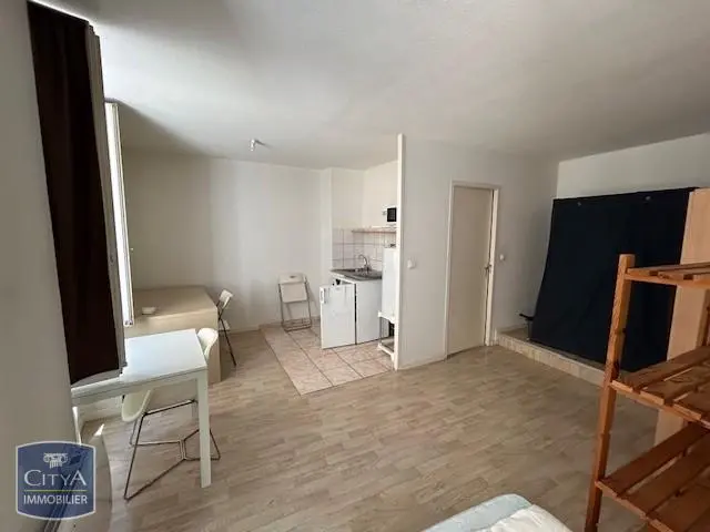 Photo 1 Appartement 1 pièce 24.62m²