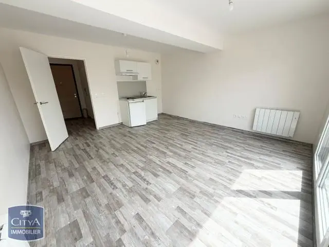 Photo 2 Appartement 1 pièce 29.89m²