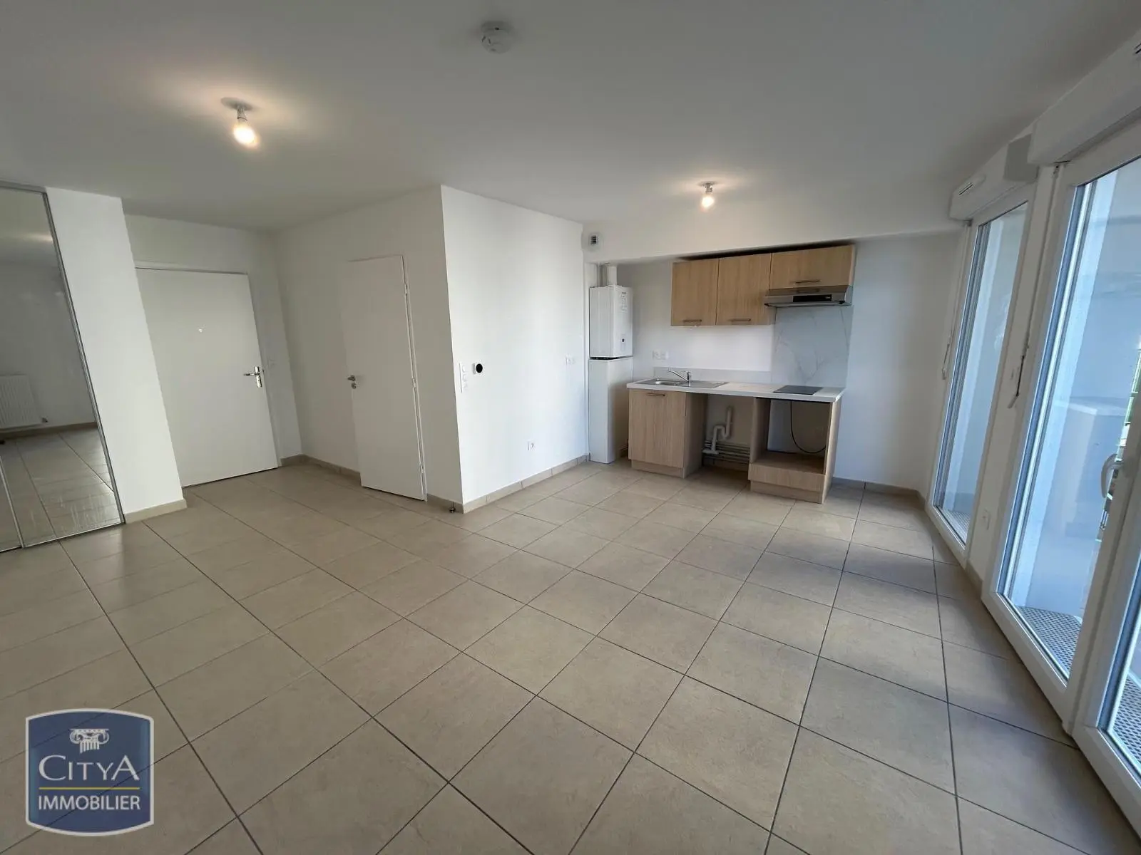 Photo 1 Appartement 1 pièce 29.41m²