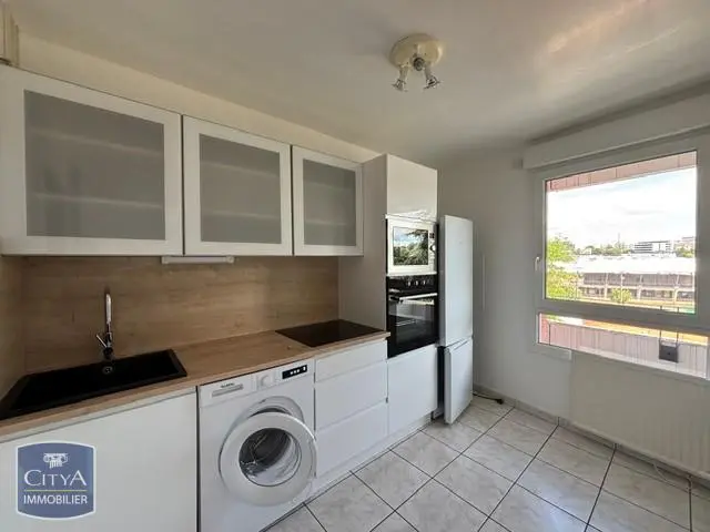 Photo 1 Appartement 1 pièce 33.5m²