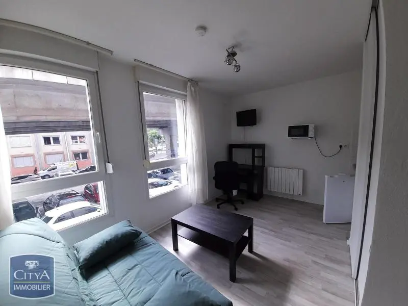 Photo 2 Appartement 1 pièce 22.2m²