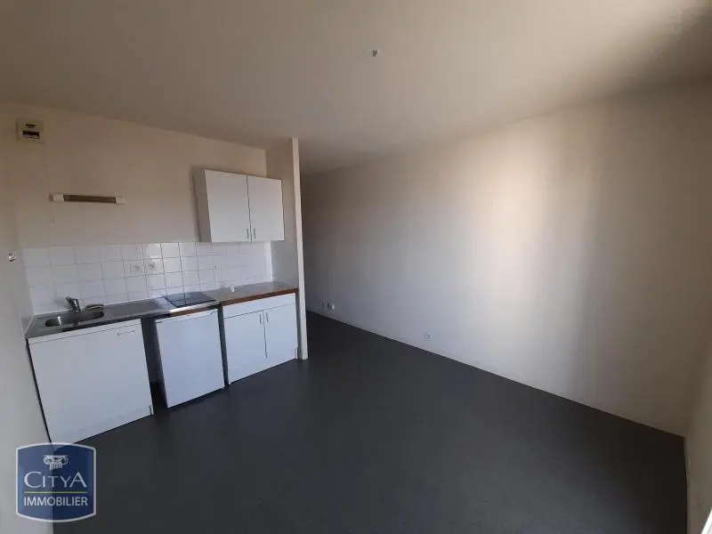 Photo 1 Appartement 1 pièce 19.84m²