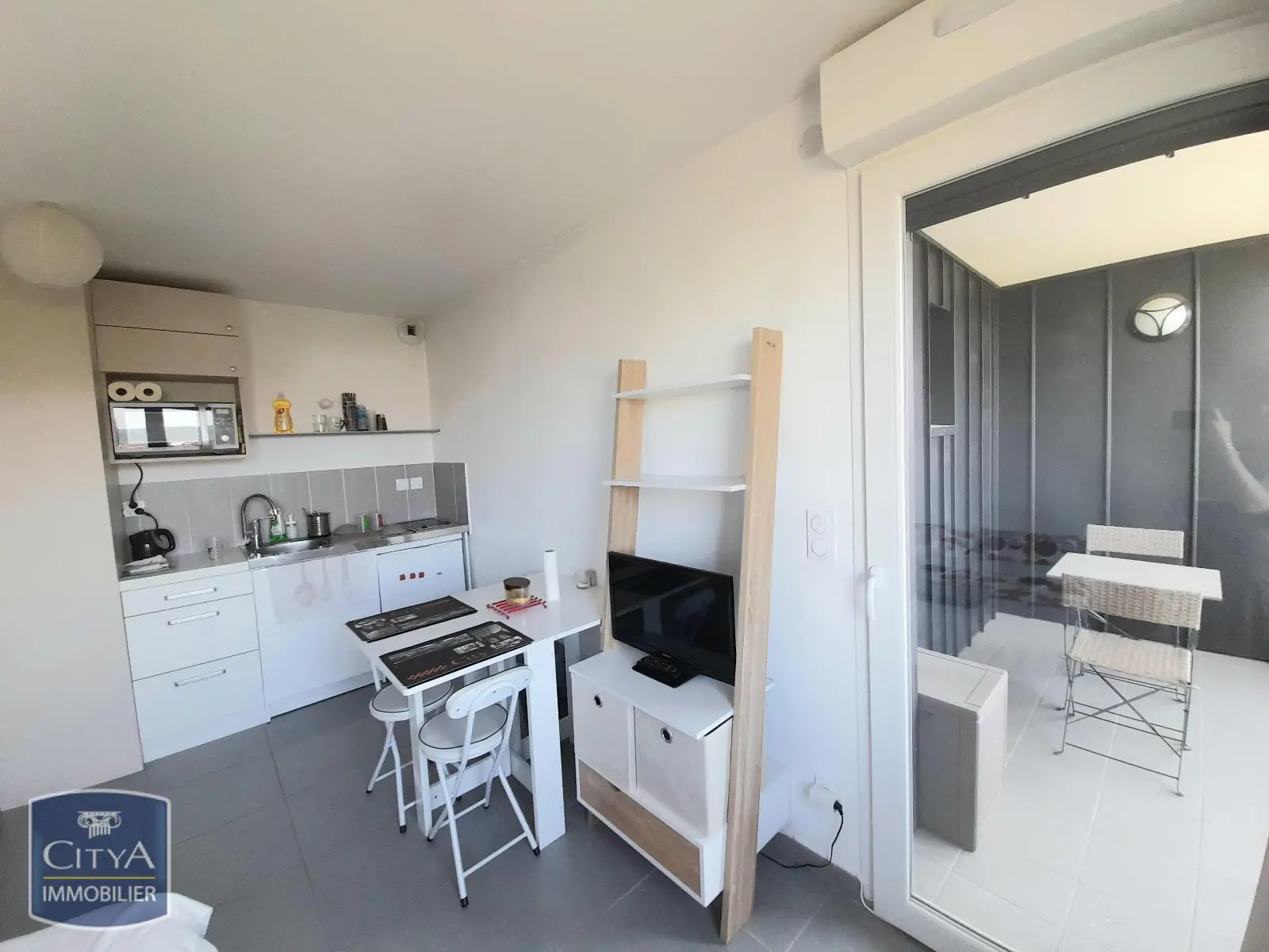 Photo 5 Appartement 1 pièce 22.9m²