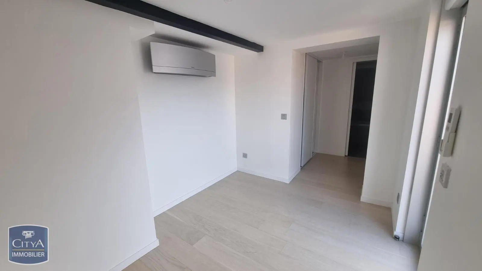 Photo 18 Appartement 4 pièces 103.97m²