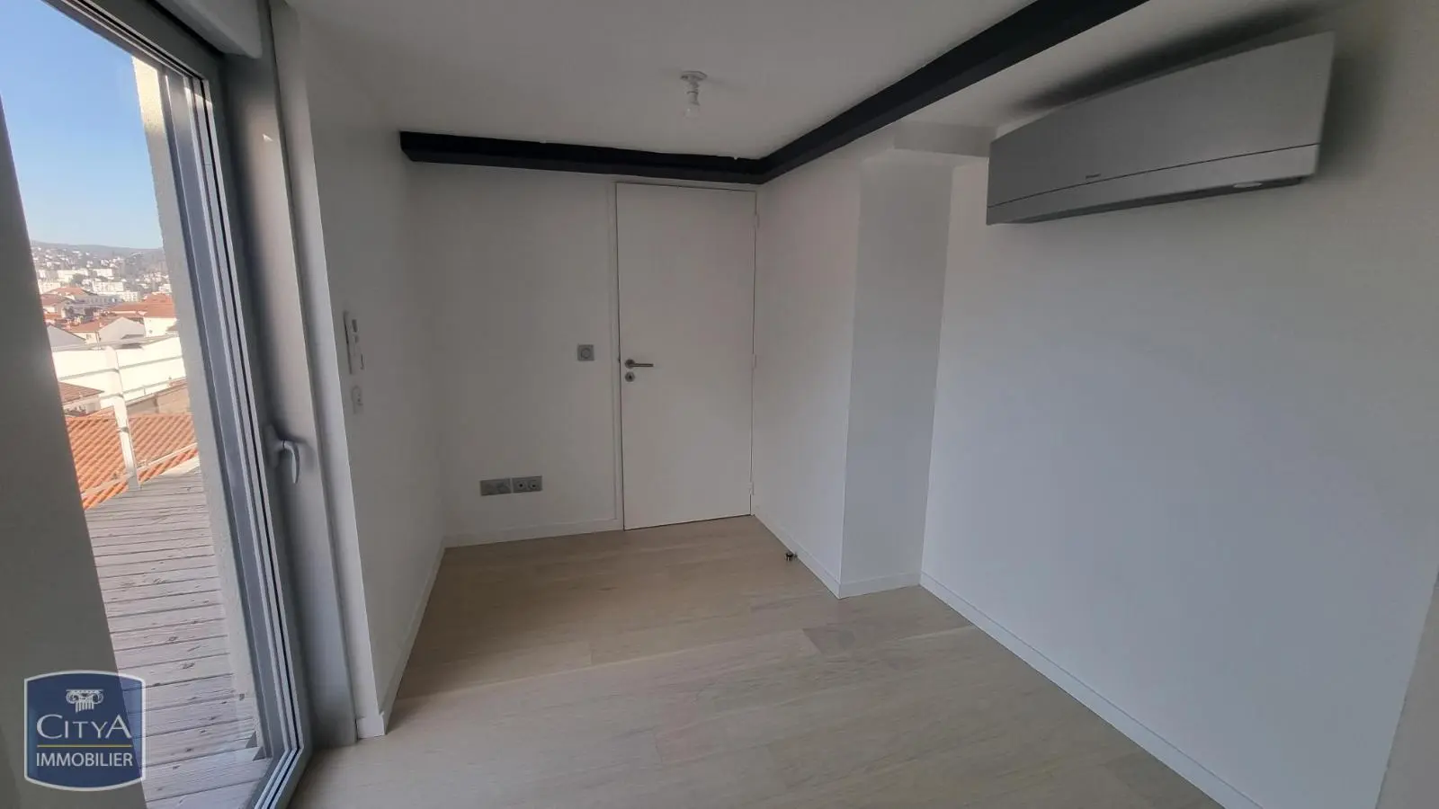 Photo 19 Appartement 4 pièces 103.97m²