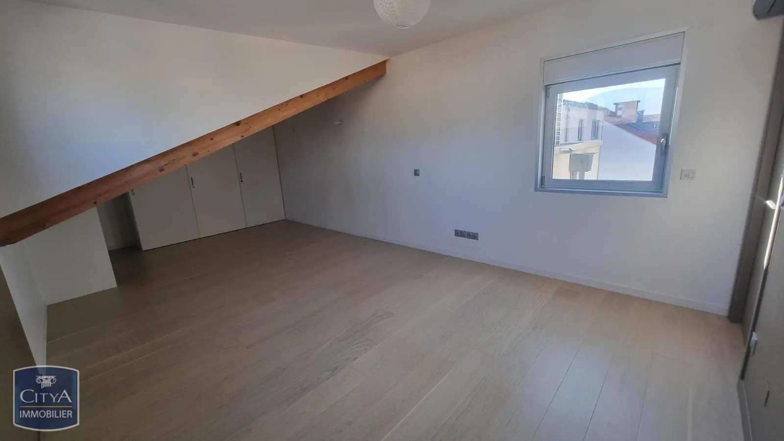 Photo 15 Appartement 4 pièces 103.97m²
