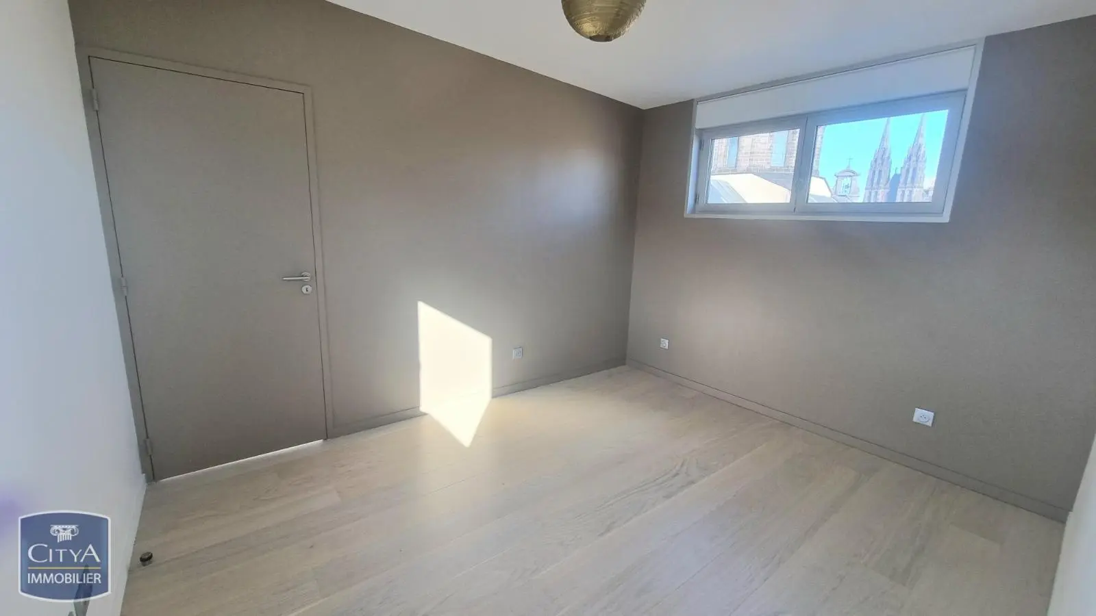Photo 8 Appartement 4 pièces 103.97m²