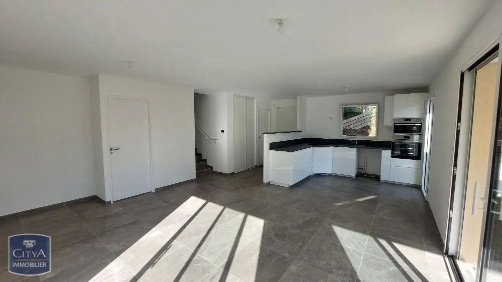 Photo 2 Maison 4 pièces 97.98m²