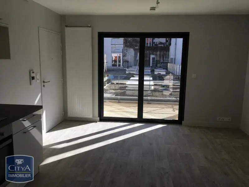 Photo 2 Appartement 1 pièce 31.32m²