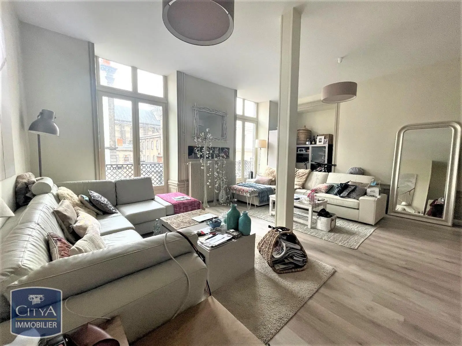 Photo 1 Appartement 5 pièces 138.54m²