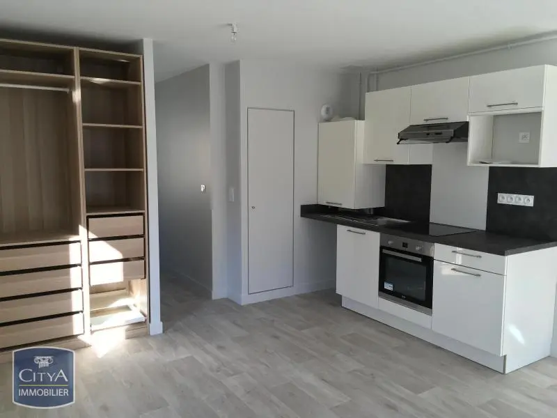 Photo 1 Appartement 1 pièce 31.32m²