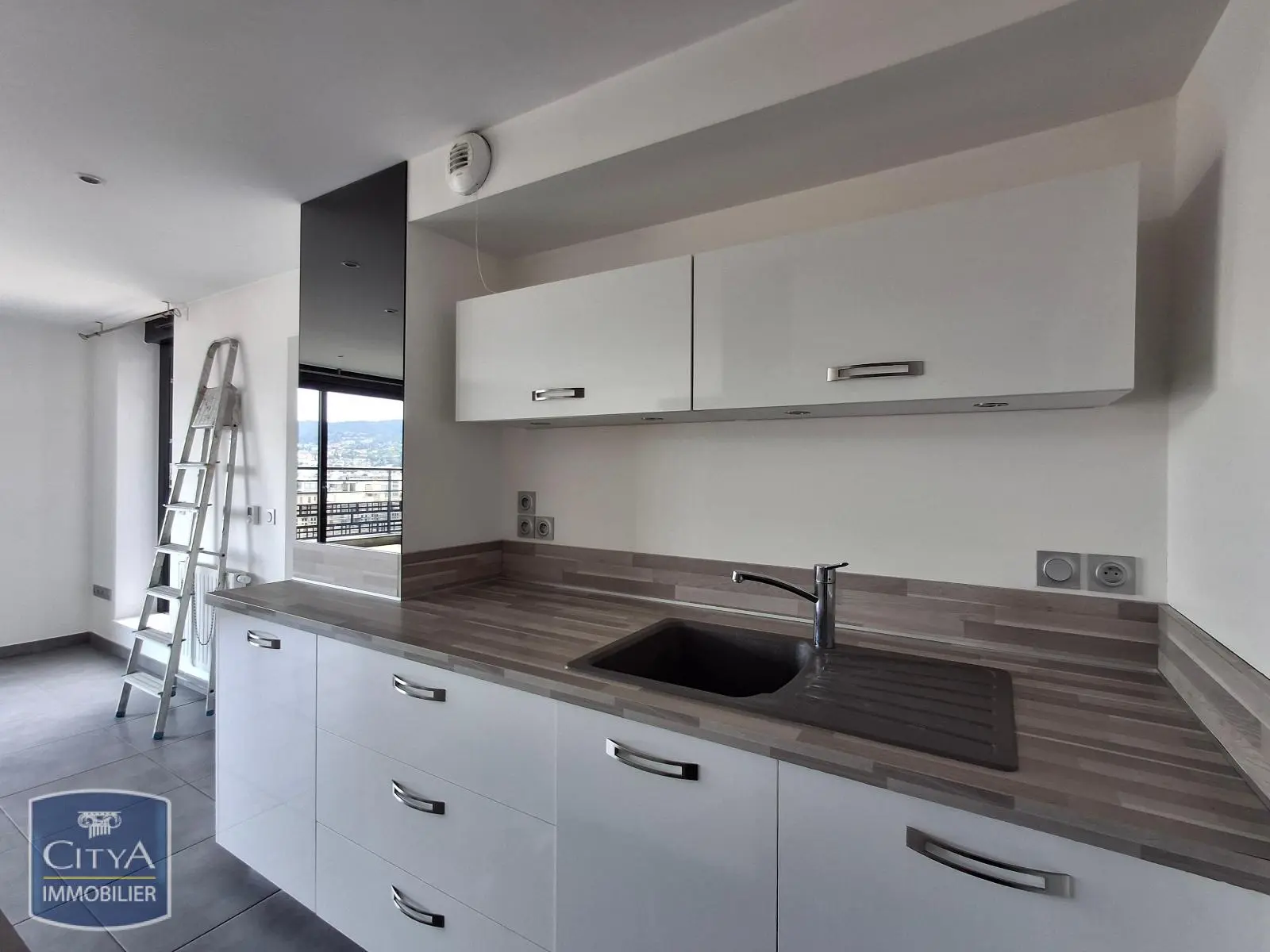 Photo 4 Appartement 5 pièces 116.37m²