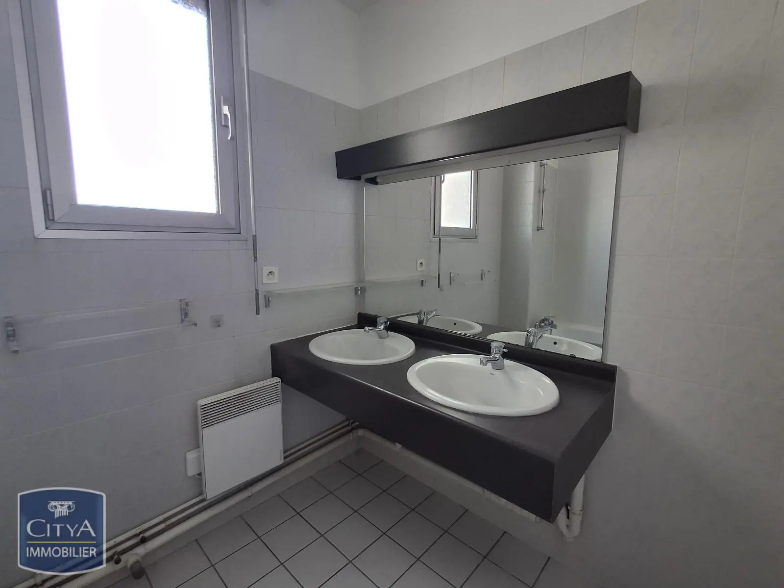 Photo 9 Appartement 4 pièces 92.96m²