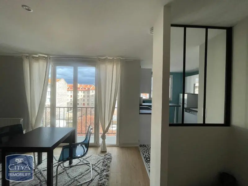 Photo 3 Appartement 2 pièces 49m²