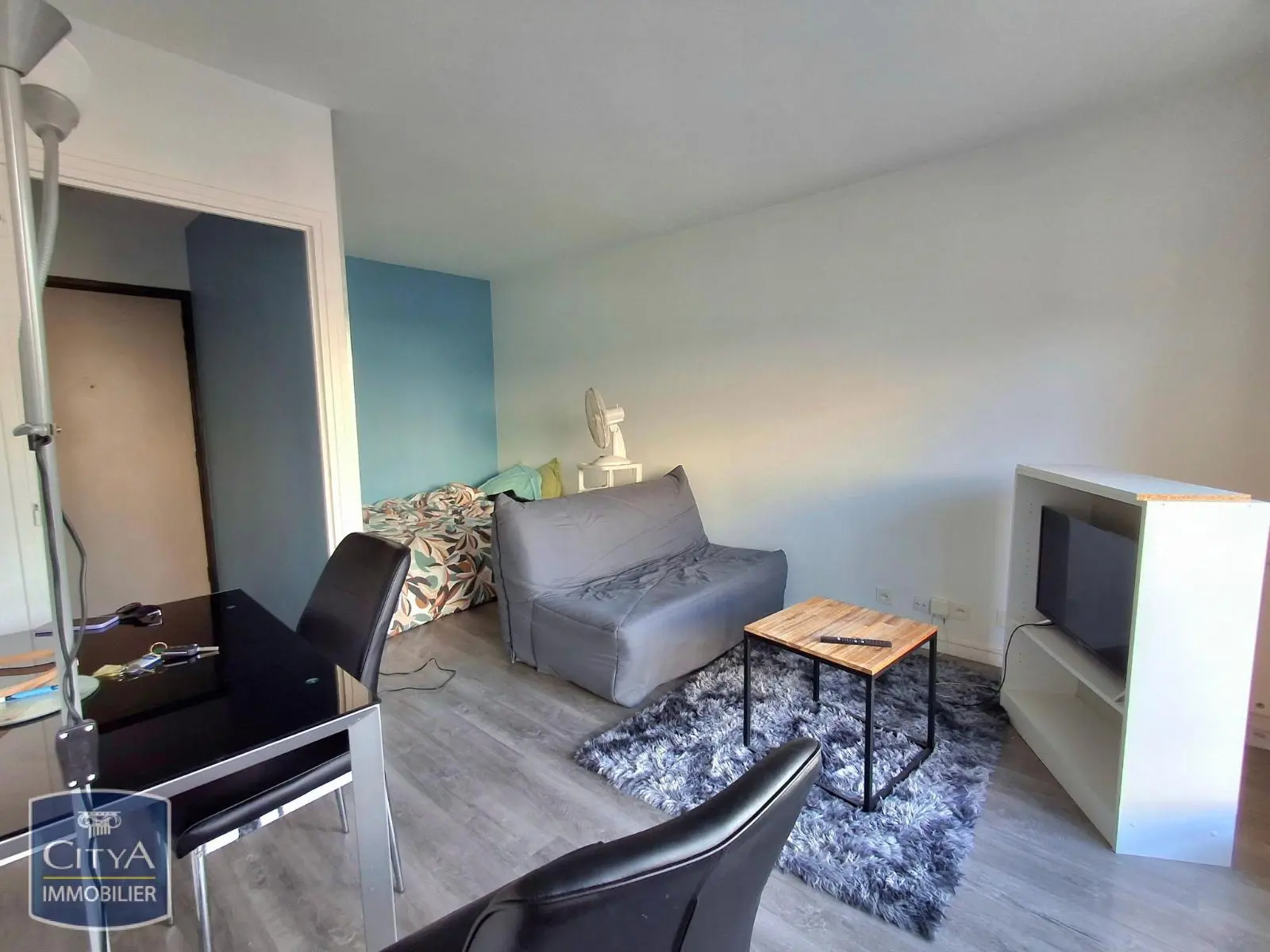 Photo 1 Appartement 1 pièce 27m²