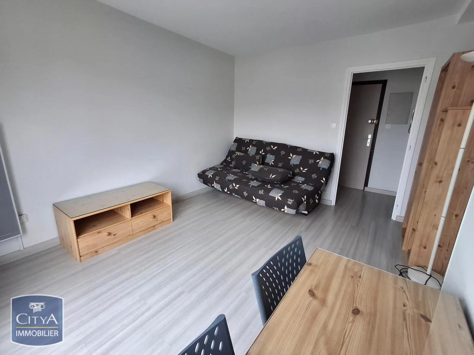 Photo 2 Appartement 1 pièce 22.31m²