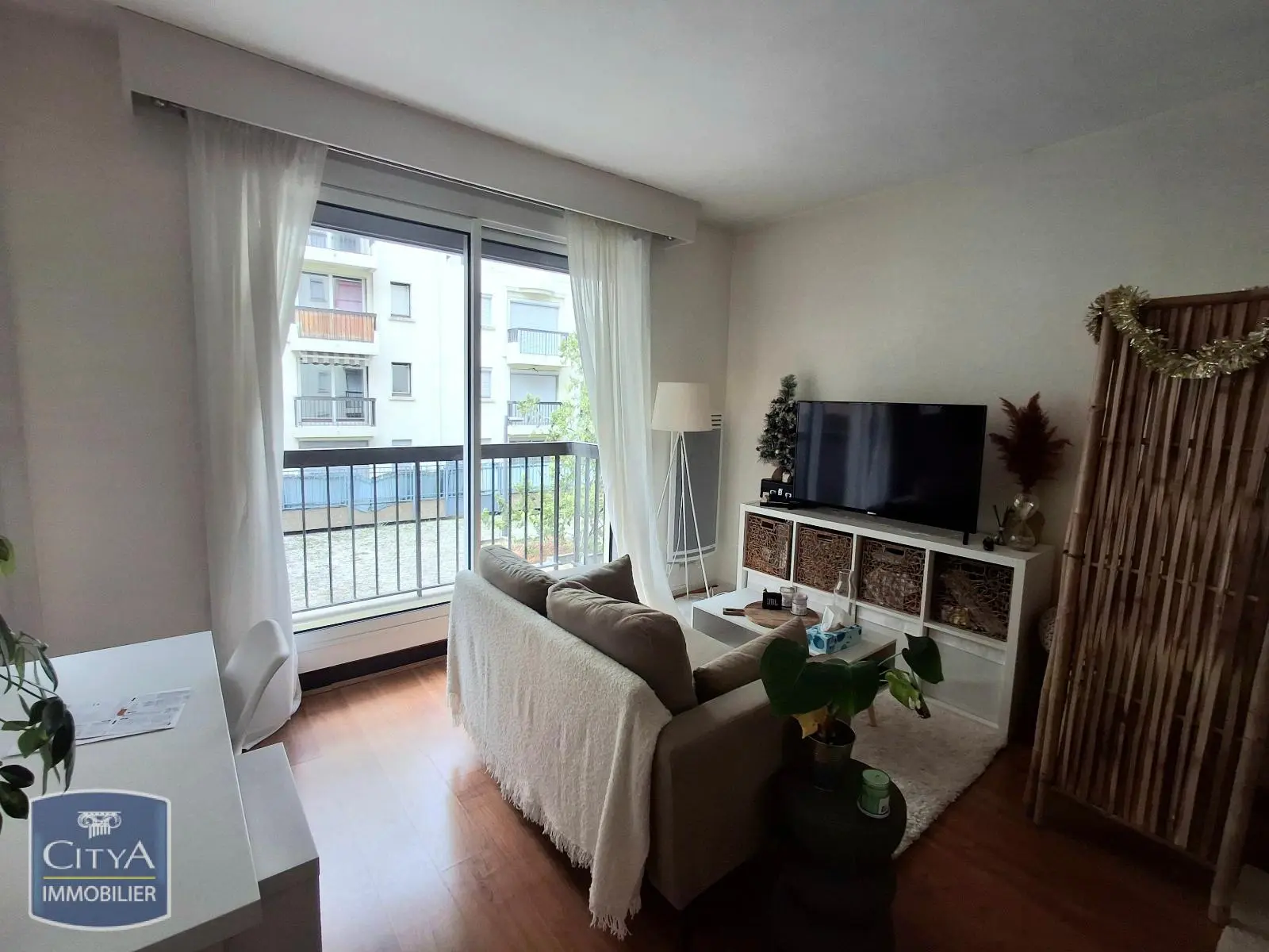 Photo 2 Appartement 1 pièce 26.54m²