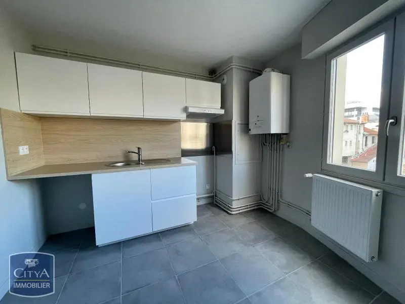 Photo 2 Appartement 2 pièces 56m²
