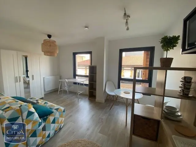 Photo 2 Appartement 1 pièce 22.9m²