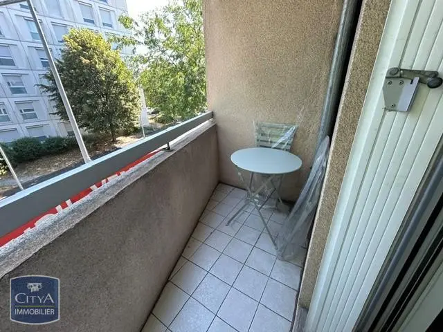 Photo 2 Appartement 1 pièce 21.87m²