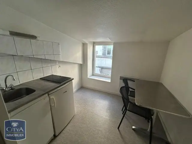 Photo 1 Appartement 1 pièce 15.1m²