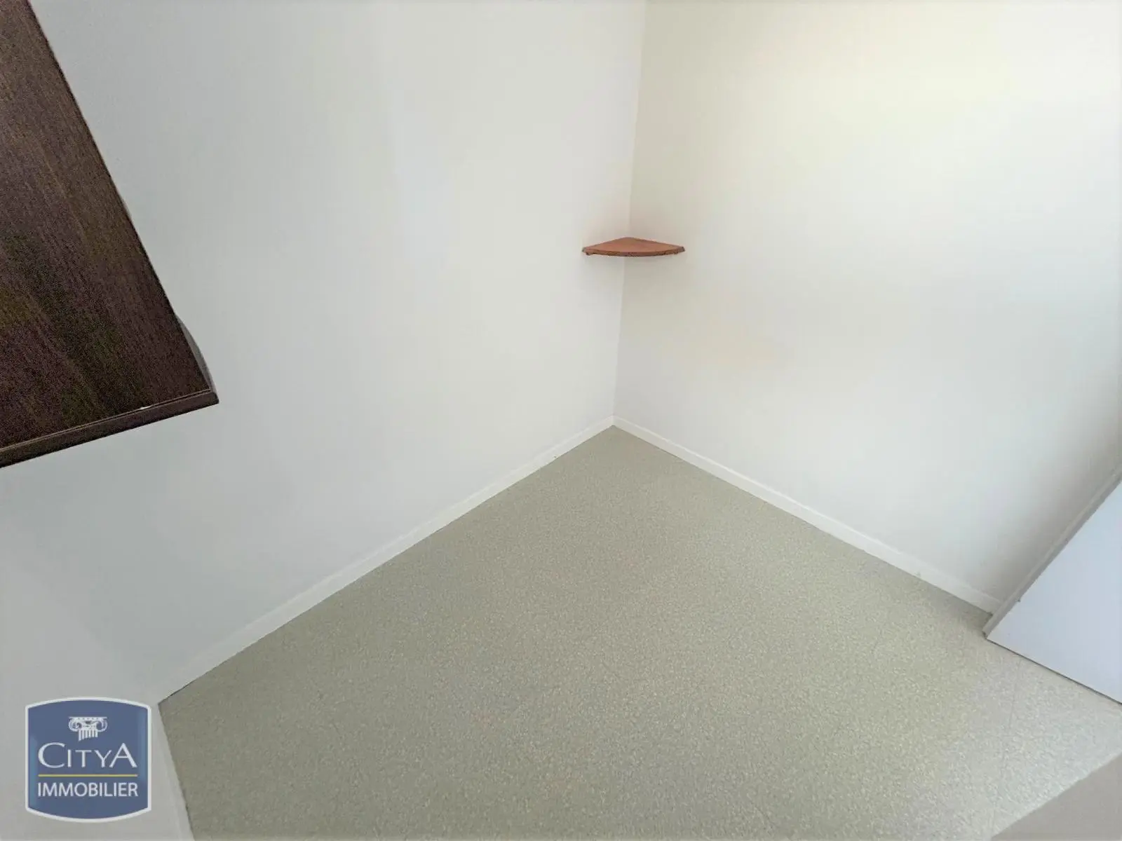 Photo 3 Appartement 1 pièce 24.04m²