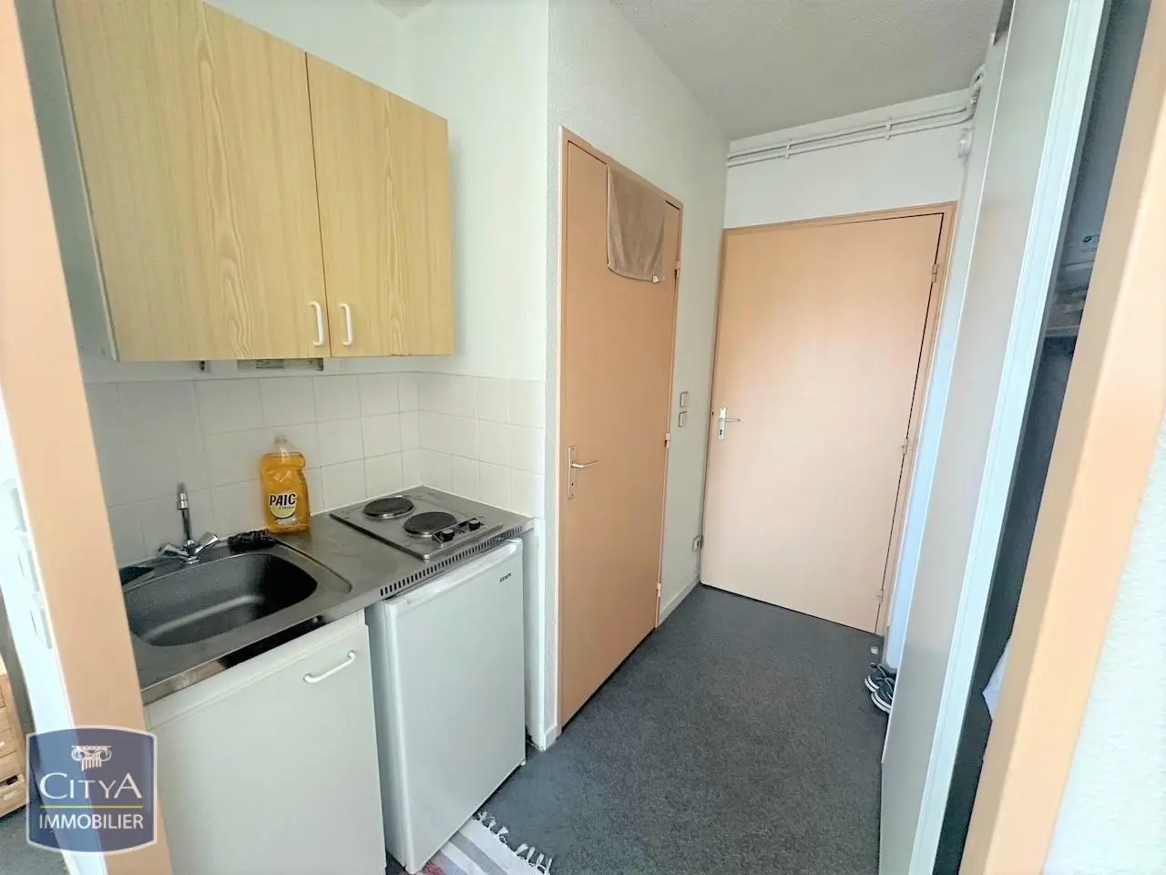 Photo 3 Appartement 1 pièce 18.1m²