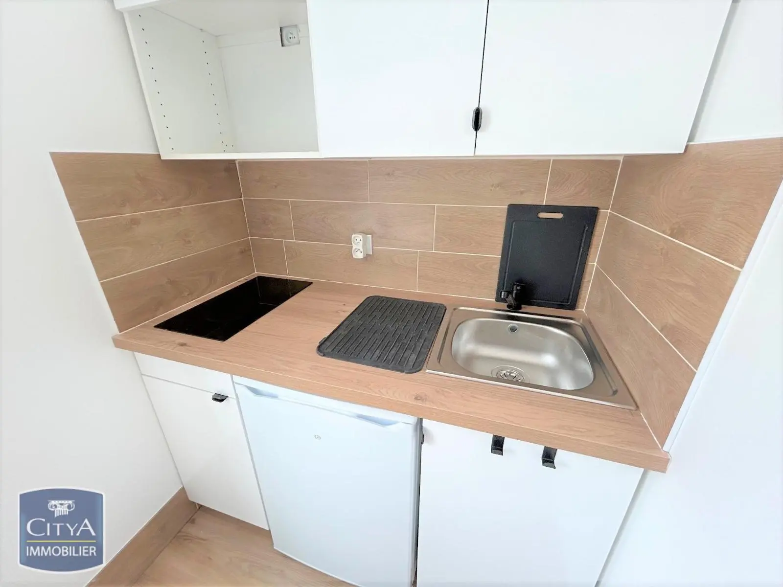 Photo 2 Appartement 1 pièce 30.04m²